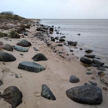 بيت للعطل 10 Person In Tarm-by Traum Tarm